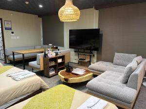 StayHakata Villa Sauna & Open-Air Bath電視和／或娛樂中心