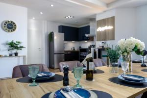 מטבח או מטבחון ב-Highlife Apartment One Wiesbaden Wilhelmstraße