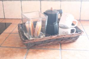 Coffee and tea making facilities at Casita El refugio