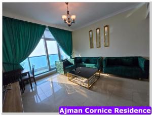 O zonă de relaxare la Skyline high Beach 2 bedroom Apartment