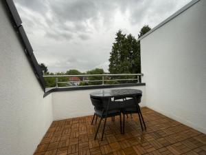 Balkoni atau teres di Mio`s Moderne Dachgeschoss Wohnung in Zentrale Lage