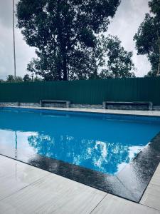 Swimming pool sa o malapit sa Rivera Holiday Home