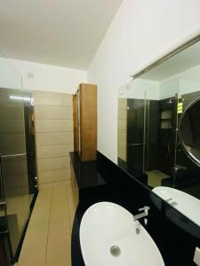 Barefoot Homes, Varkala tesisinde bir banyo