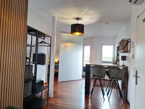 ครัวหรือมุมครัวของ Ferienwohnung amevit