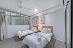 Tempat tidur dalam kamar di Seaview retreat