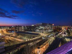 Uma visão geral de Issy-les-Moulineaux ou uma vista da cidade tirada do hotel