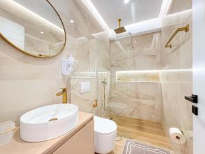 Zacaj Apartments tesisinde bir banyo