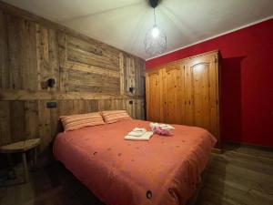 Alloggio in Chalet - Chalet La Luge में एक कमरे में एक या कई बेड