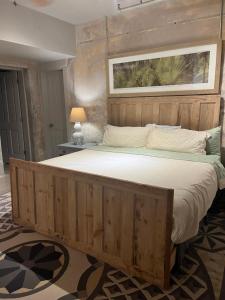 Cama ou camas em um quarto em New Orleans Premier Rentals