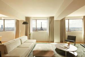 Un lugar para sentarse en Hyatt Regency Paris Etoile