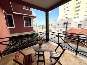 Pousada Fortal Villa Praia tesisinde bir balkon veya teras