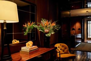 A seating area at Fasano Fifth Avenue I Private Members Club & Hotel