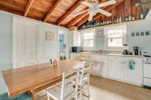 A kitchen or kitchenette at Rockport Cottage with Patio - Steps to Beach!