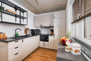 Svyvo Cologne - Serviced Apartments Ehrenfeld廚房或簡易廚房