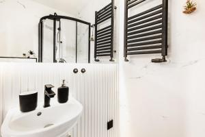 Bathroom sa Luksusowe apartamenty przy Rynku