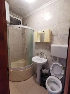 Kopalnica v nastanitvi Bar-Apartman 2