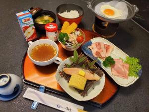 Makanan di atau di tempat lain dekat ryokan