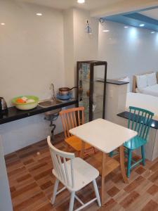 Dapur atau dapur kecil di Anh Trang Homestay