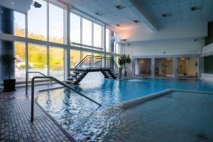 Swimming pool sa o malapit sa Hotel des Nordens Flensburg Wellness & Spa