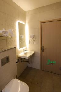 Jano Hotel tesisinde bir banyo