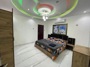 A television and/or entertainment centre at Garden Villa, Rawda 3,Ajman