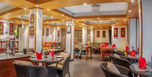 Restoran atau tempat makan lain di Summit Swiss Heritage Resort & Spa