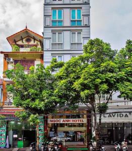 El edificio en el que está el hotel