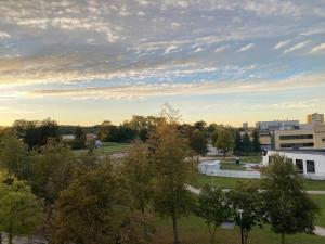 Un jardín fuera de Cloud apartments