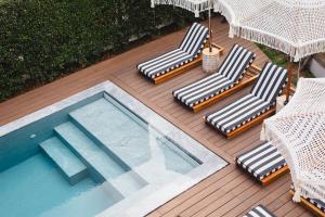 The swimming pool at or close to The Salty Pelican Beach Retreat