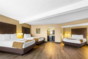 Best Western Toni Inn में एक कमरे में एक या कई बेड