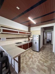 Кухня или мини-кухня в CÓMODO APARTAMENTO CENTRAL EN BARRIO SEMI RURAl
