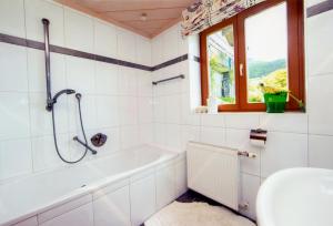 ห้องน้ำของ Traumchalet Zell am See