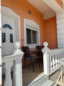 A balcony or terrace at Villa Nicolaos Ksamil