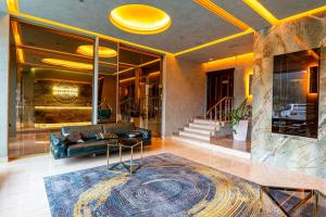 Zona d'estar a MARION SPA Hotel & Spa - RENOVATION - Rooms, SPA area, Swimming pool, Reception, Restaurant, Lounge Bar, Hookah bar, Children's room, Parking, SPA and Breakfast included in the price