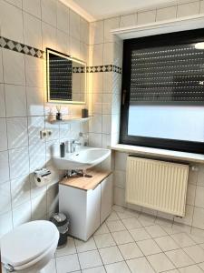 Bathroom sa Ferienappartment in zentraler Lage Passau