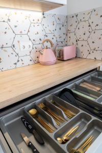 Una cocina o cocineta en Apartamento Figueres Plaza Cataluña