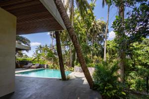 Sundlaugin á Luxury 3BR Villa with Expansive Pool in Ubud eða í nágrenninu