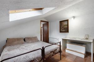 Casa Mountain View Courmayeur房間的床