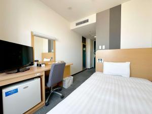 Krevet ili kreveti u jedinici u okviru objekta Comfort Hotel Gifu