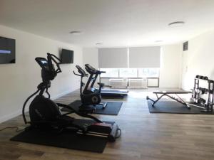 Centrul de fitness și/sau facilități de fitness de la Hotel 10 Extended Stay