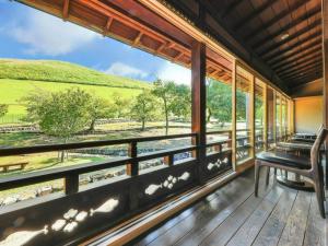 A balcony or terrace at VILLA COMMUNICO,Nara