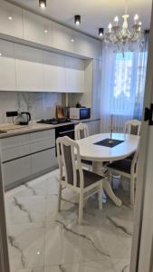 A kitchen or kitchenette at Air-Moldova