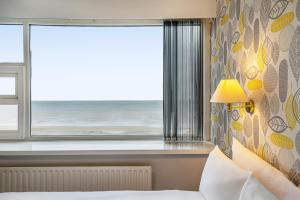 Posteľ alebo postele v izbe v ubytovaní Bluewaters Hotel Blackpool