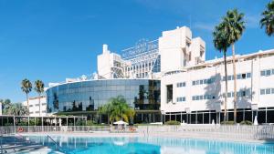 A piscina localizada em Silken Al-Andalus Palace ou nos arredores