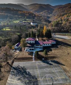 Splošen pogled na gorovje oz. razgled na gore, ki ga ponuja hotel