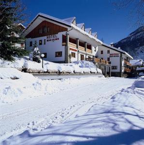 Hotel Beau Sejour Pré-Saint-Didier trong mùa đông