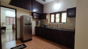 Dapur atau dapur kecil di Mom's Villa