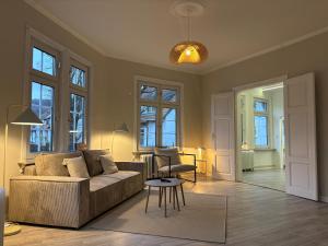 Predel za sedenje v nastanitvi HYGGE LIVING - NEU - hochwertige Apartments - Hunde - 100m zum Weihnachtsmarkt