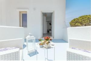 Un balcón o terraza en Salento astrea vista mare