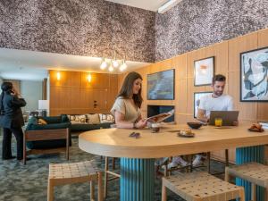 Mercure La Rochelle Vieux Port tesisinde konaklayan konuklar